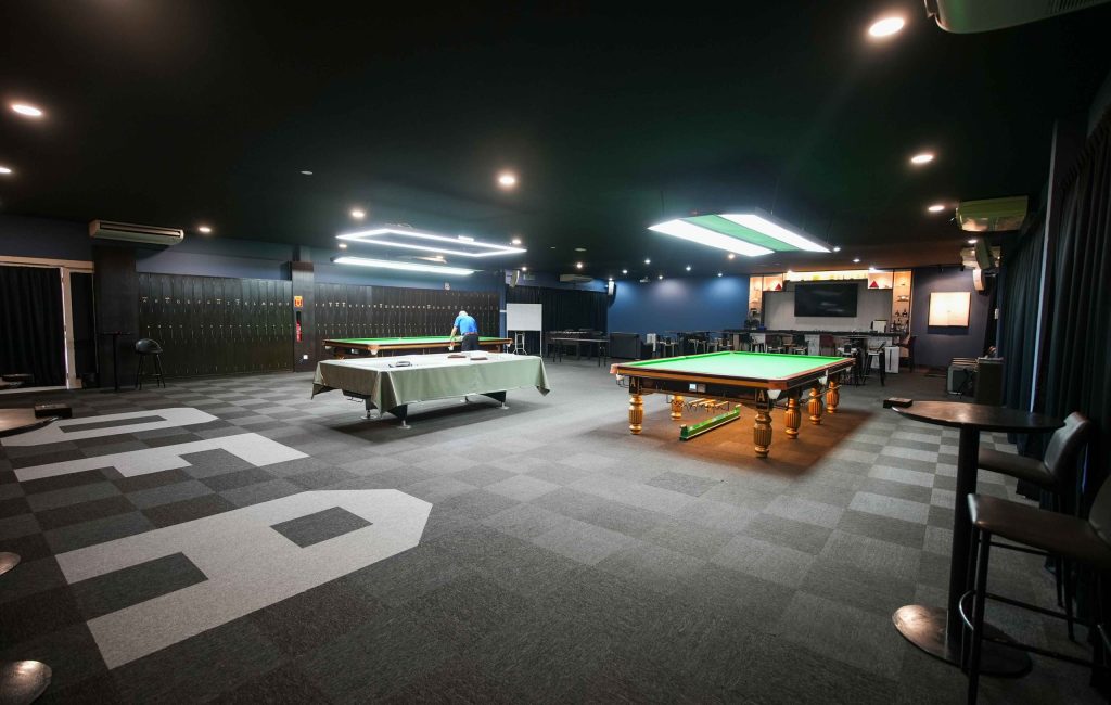 Sports Bar & Snooker Room